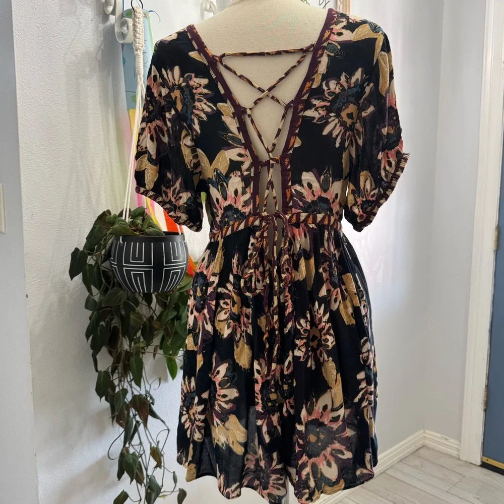 Free People On The Edge Floral Backless Romper - Picture 4 of 9